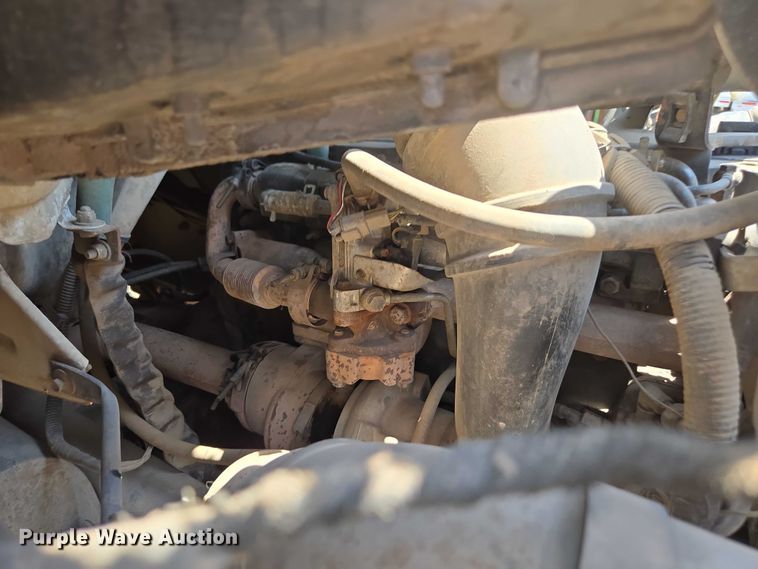 image for item FB9422 2007 Ford F750 utility / service truck