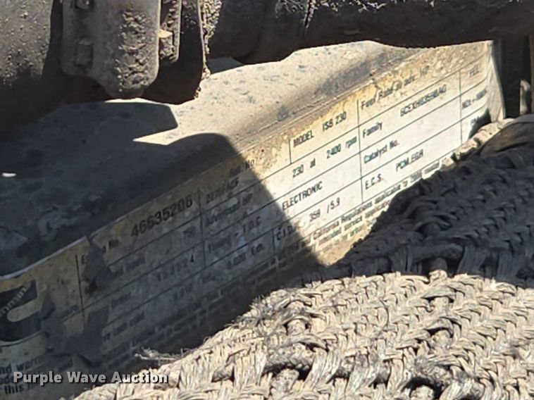 image for item FB9422 2007 Ford F750 utility / service truck