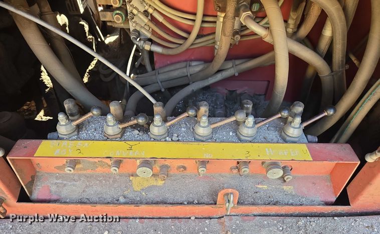 image for item FB9428 2006 Extec S3 74.9KW mobile screening plant