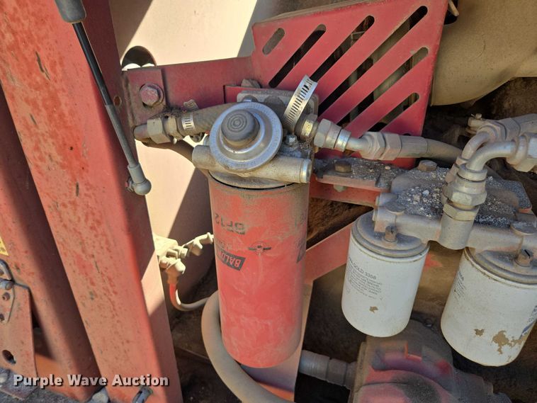 image for item FB9428 2006 Extec S3 74.9KW mobile screening plant