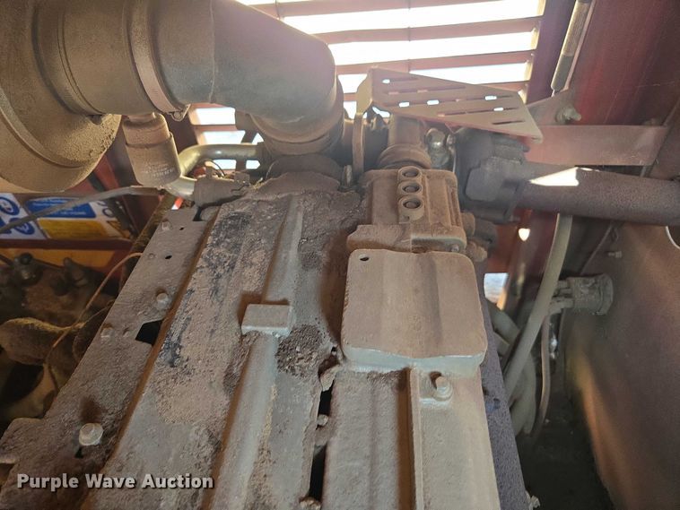 image for item FB9428 2006 Extec S3 74.9KW mobile screening plant