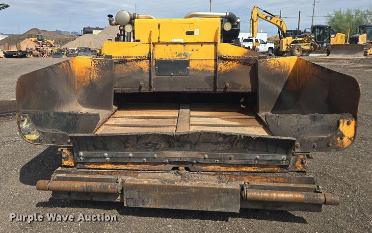 image for item FB9436 2015 Lee-Boy 8510C paver