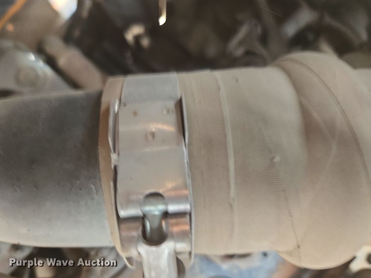 image for item FB9436 2015 Lee-Boy 8510C paver