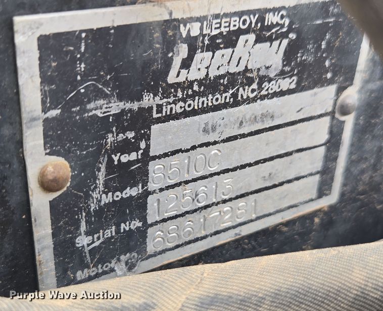 image for item FB9436 2015 Lee-Boy 8510C paver