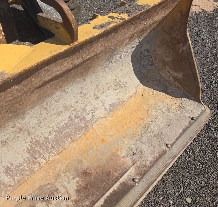 image for item FB9439 2017 John Deere 310SL backhoe