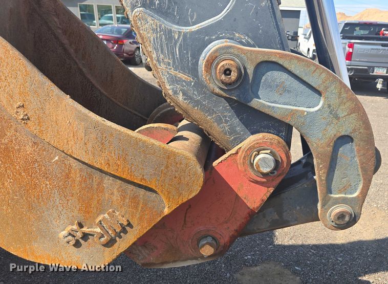 image for item FB9439 2017 John Deere 310SL backhoe