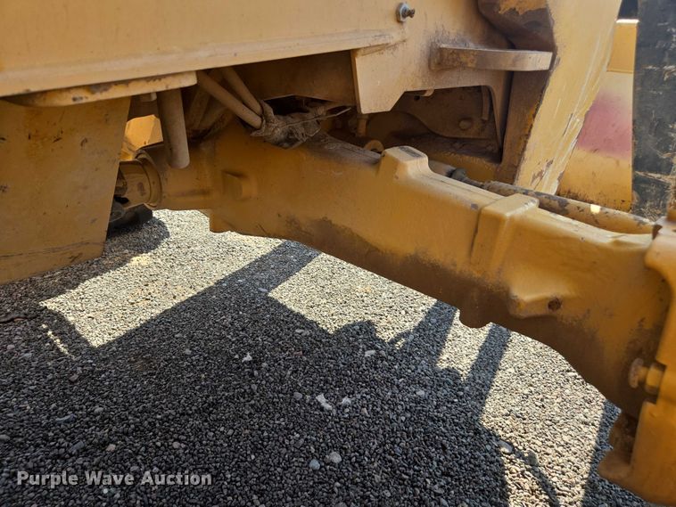 image for item FB9439 2017 John Deere 310SL backhoe