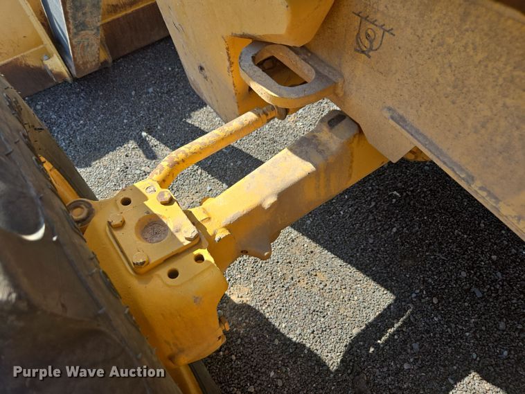 image for item FB9439 2017 John Deere 310SL backhoe