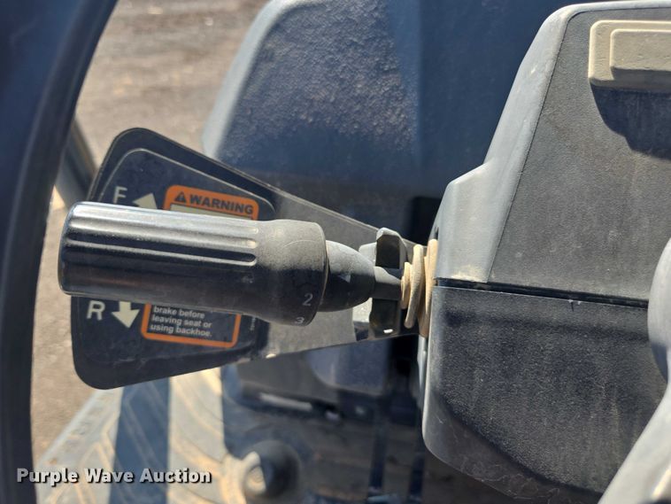 image for item FB9439 2017 John Deere 310SL backhoe