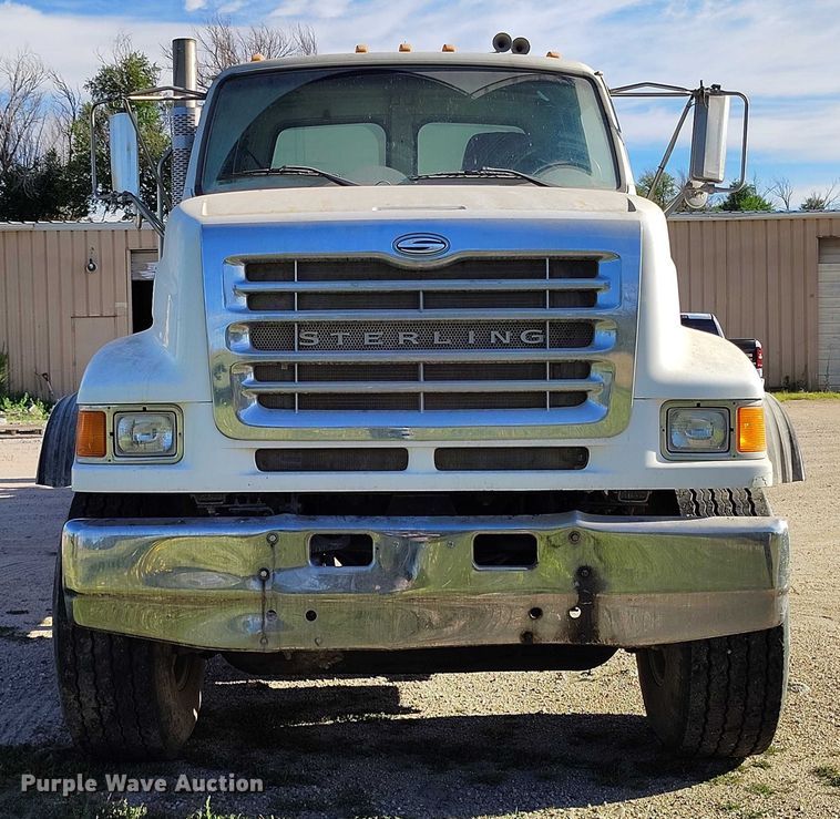 image for item IP9634 2004 Sterling L-Line volumetric concrete mixer truck