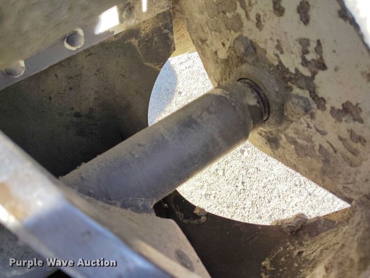 image for item IP9634 2004 Sterling L-Line volumetric concrete mixer truck