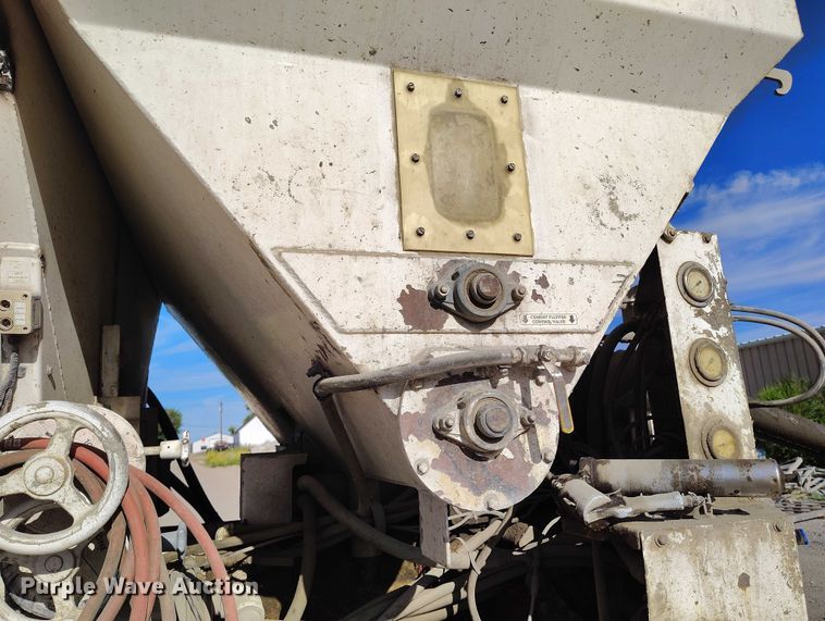 image for item IP9634 2004 Sterling L-Line volumetric concrete mixer truck