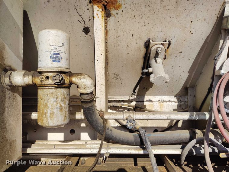 image for item IP9634 2004 Sterling L-Line volumetric concrete mixer truck