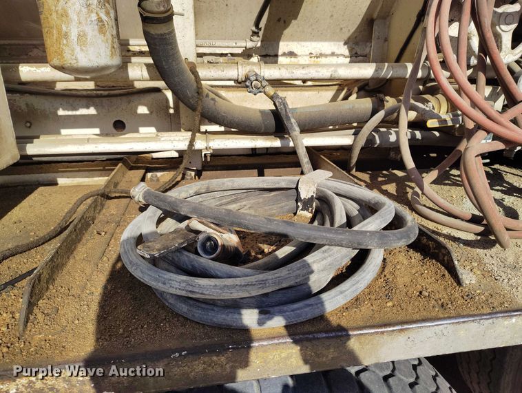 image for item IP9634 2004 Sterling L-Line volumetric concrete mixer truck