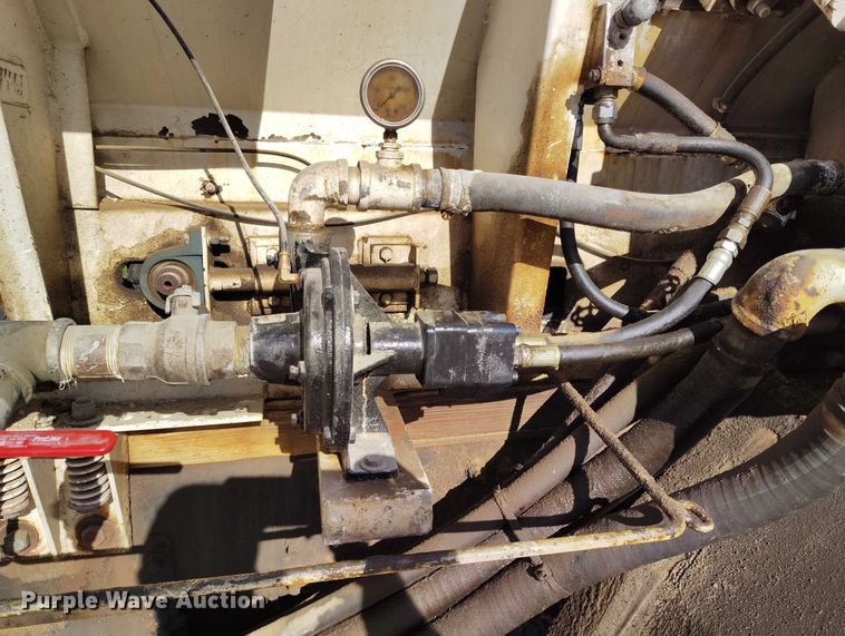 image for item IP9634 2004 Sterling L-Line volumetric concrete mixer truck