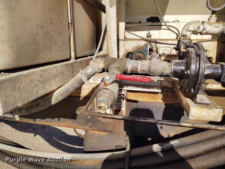 image for item IP9634 2004 Sterling L-Line volumetric concrete mixer truck