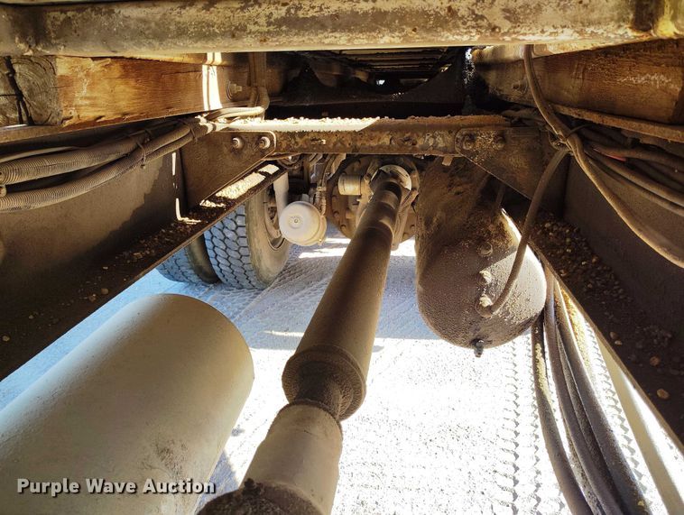 image for item IP9634 2004 Sterling L-Line volumetric concrete mixer truck