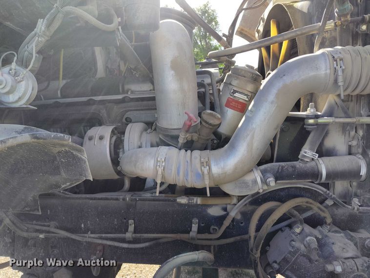 image for item IP9634 2004 Sterling L-Line volumetric concrete mixer truck