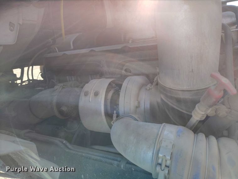 image for item IP9634 2004 Sterling L-Line volumetric concrete mixer truck