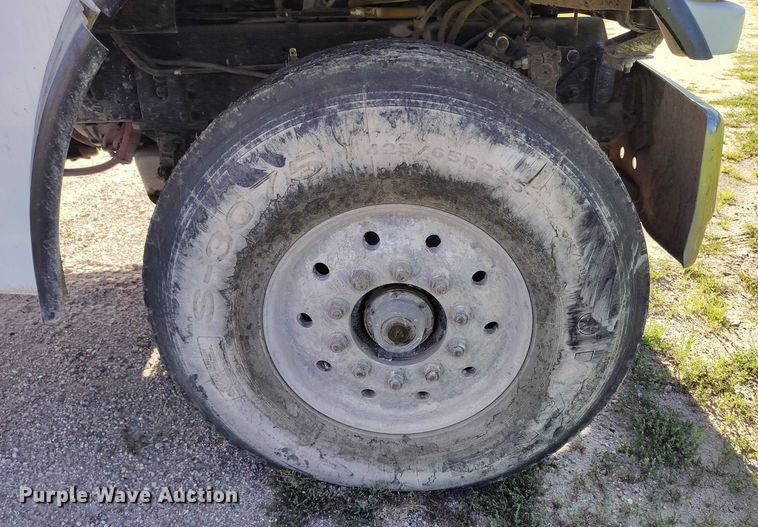 image for item IP9634 2004 Sterling L-Line volumetric concrete mixer truck