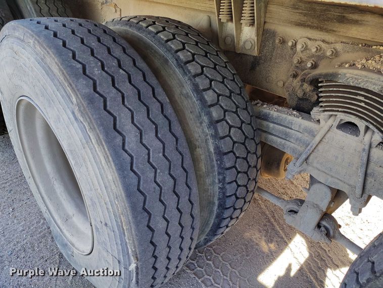 image for item IP9634 2004 Sterling L-Line volumetric concrete mixer truck