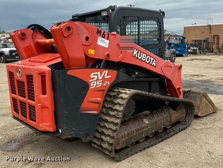 MINI CARGADOR SOBRE ORUGAS 2018 KUBOTA SVL952S