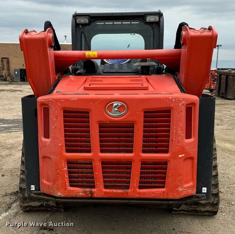 image for item MZ9407 2018 Kubota SVL95-2S tracked skid steer loader