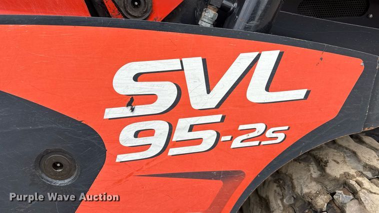 image for item MZ9407 2018 Kubota SVL95-2S tracked skid steer loader