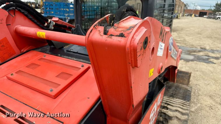 image for item MZ9407 2018 Kubota SVL95-2S tracked skid steer loader