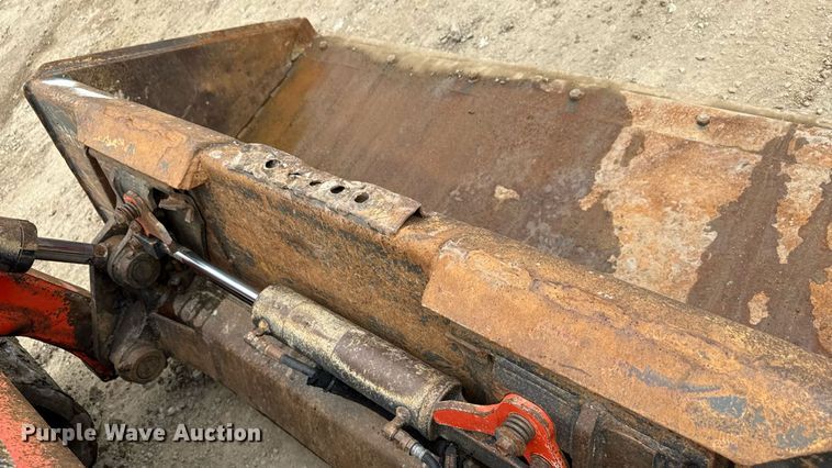 image for item MZ9407 2018 Kubota SVL95-2S tracked skid steer loader