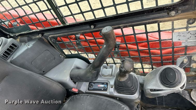 image for item MZ9407 2018 Kubota SVL95-2S tracked skid steer loader