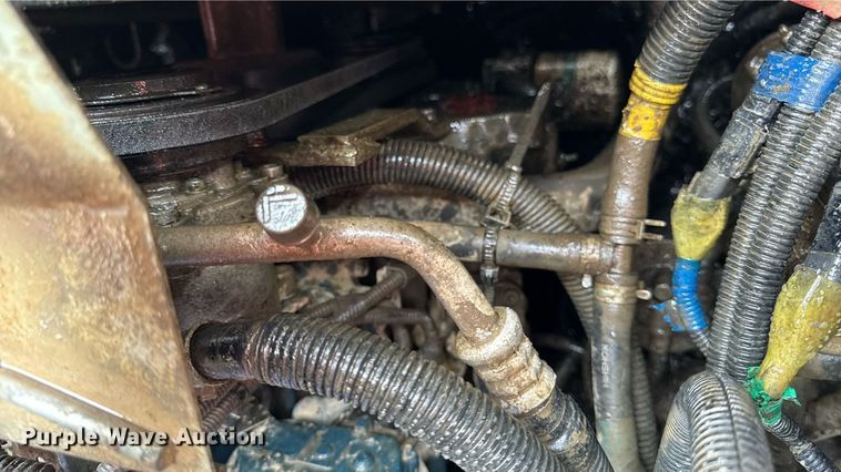 image for item MZ9407 2018 Kubota SVL95-2S tracked skid steer loader