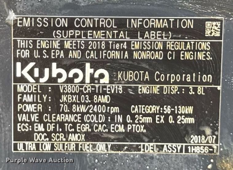 image for item MZ9407 2018 Kubota SVL95-2S tracked skid steer loader