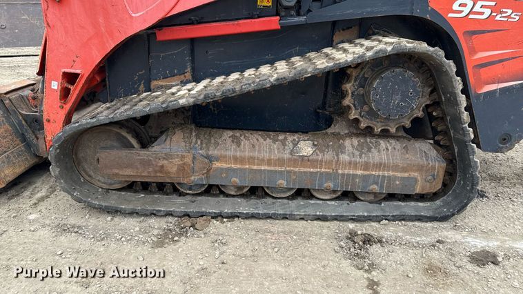 image for item MZ9407 2018 Kubota SVL95-2S tracked skid steer loader