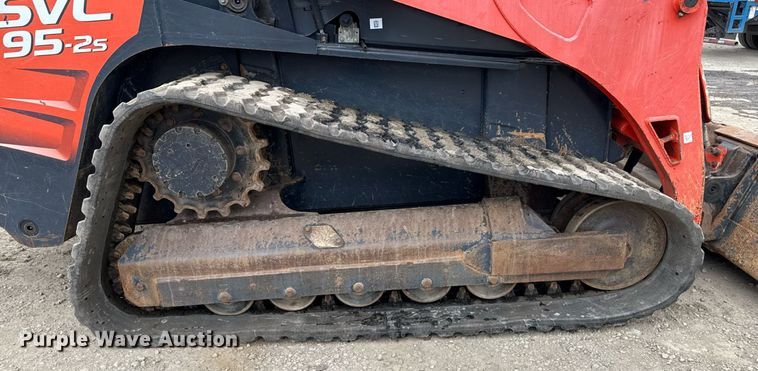 image for item MZ9407 2018 Kubota SVL95-2S tracked skid steer loader