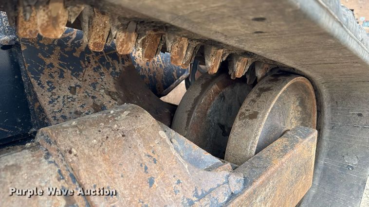 image for item MZ9407 2018 Kubota SVL95-2S tracked skid steer loader