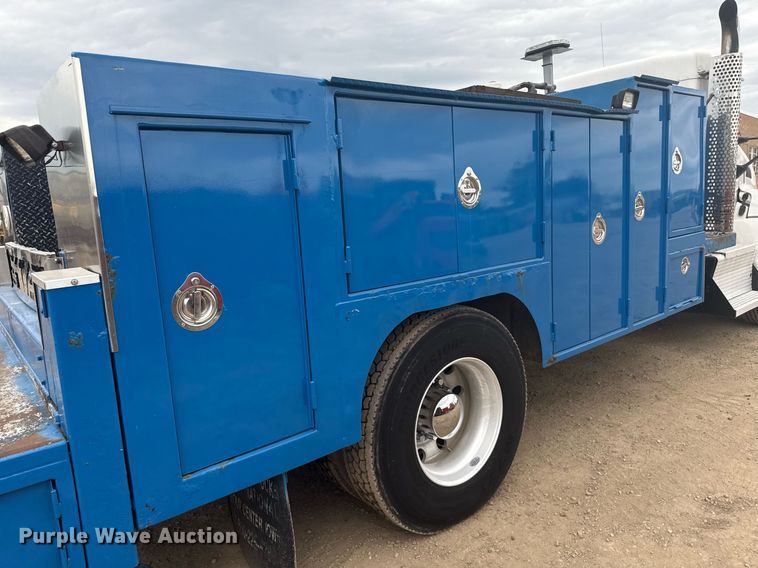 image for item MZ9409 2013 Kenworth T370 utility / service truck