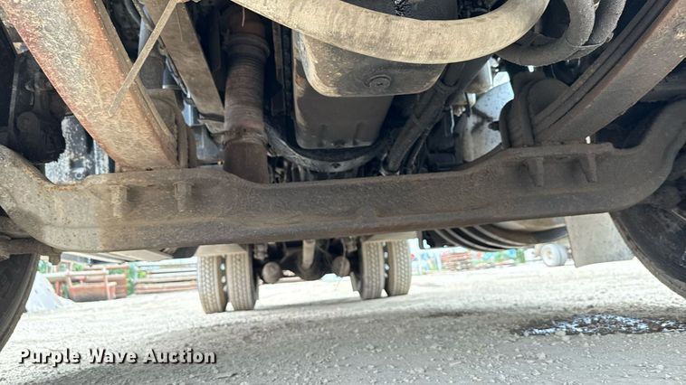 image for item MZ9409 2013 Kenworth T370 utility / service truck