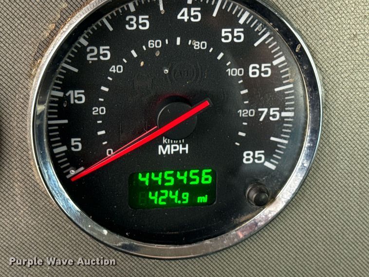 image for item MZ9409 2013 Kenworth T370 utility / service truck