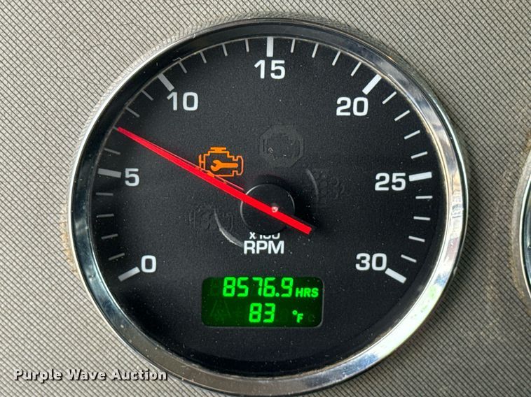 image for item MZ9409 2013 Kenworth T370 utility / service truck