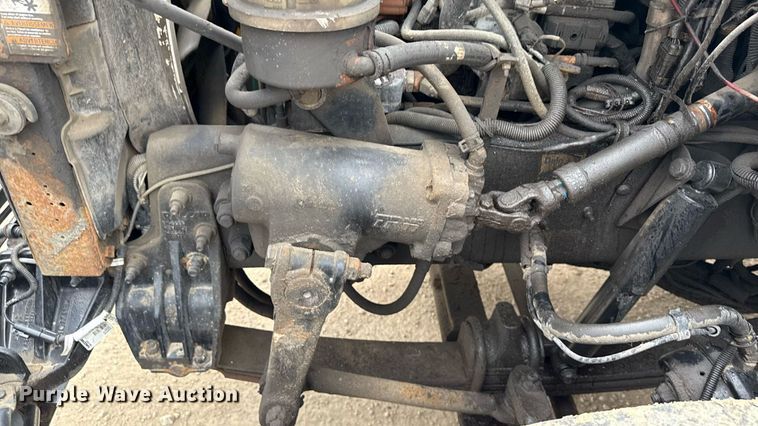 image for item MZ9409 2013 Kenworth T370 utility / service truck