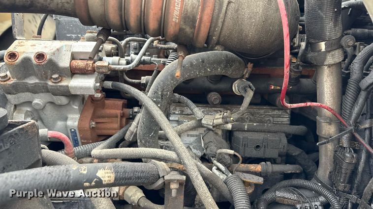 image for item MZ9409 2013 Kenworth T370 utility / service truck