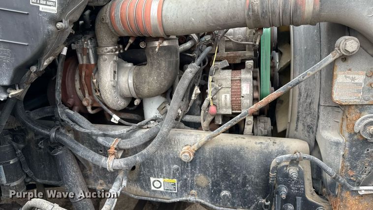 image for item MZ9409 2013 Kenworth T370 utility / service truck