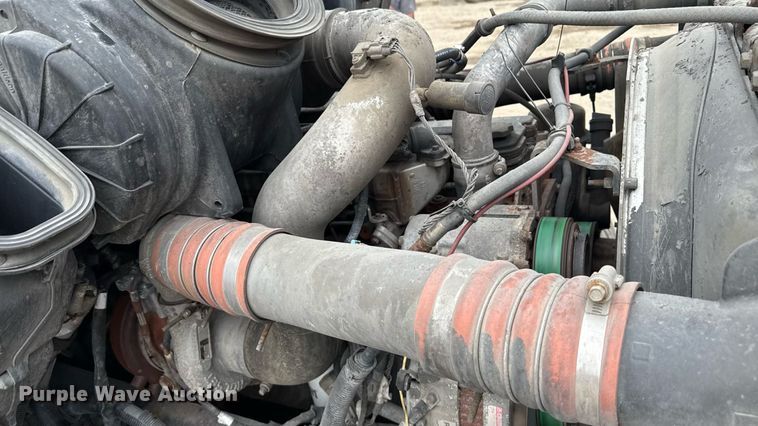 image for item MZ9409 2013 Kenworth T370 utility / service truck