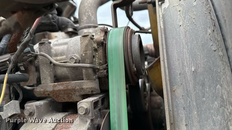 image for item MZ9409 2013 Kenworth T370 utility / service truck