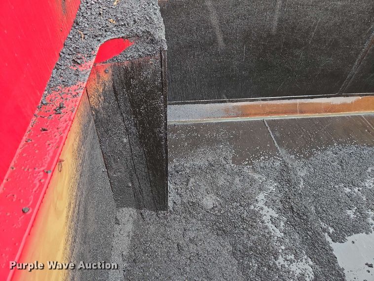 image for item YA0618 2019 Kenworth T800 dump truck