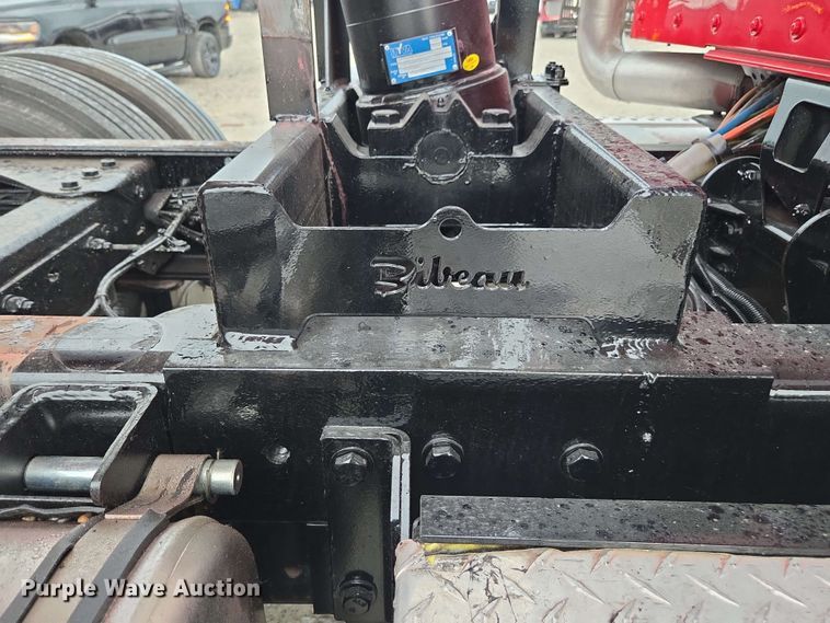 image for item YA0618 2019 Kenworth T800 dump truck