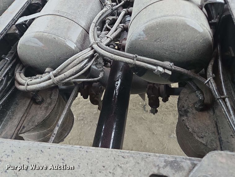 image for item YA0618 2019 Kenworth T800 dump truck