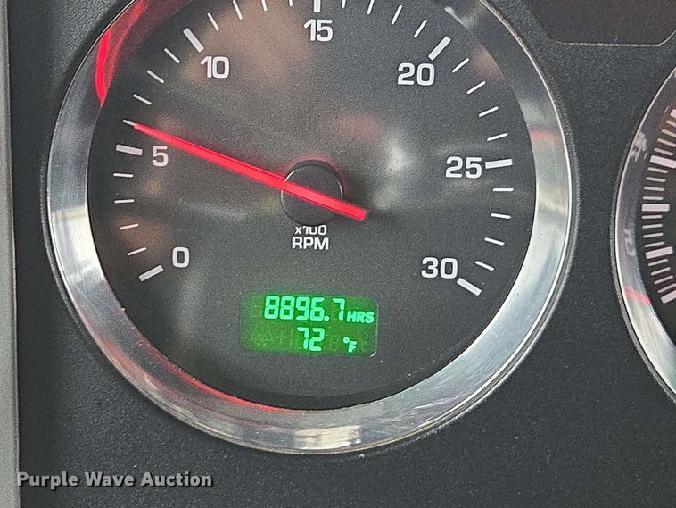 image for item YA0618 2019 Kenworth T800 dump truck