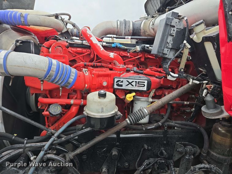 image for item YA0618 2019 Kenworth T800 dump truck